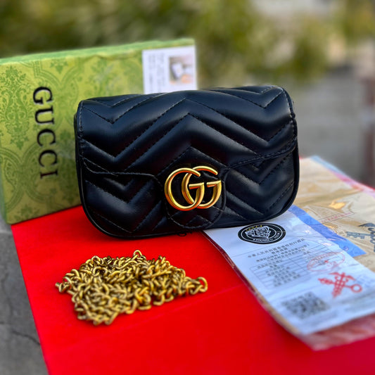 Gucci Marmont Super Mini Bag