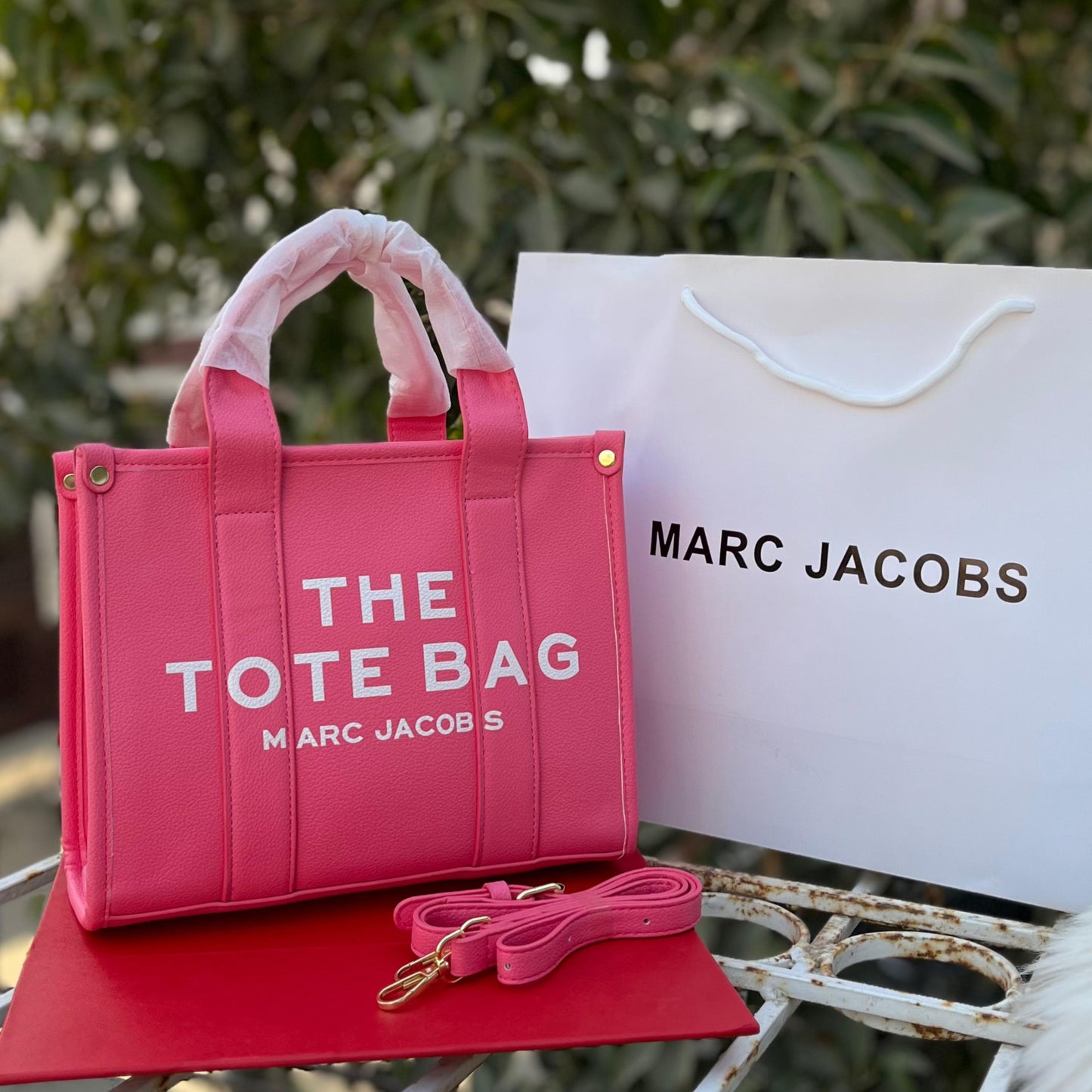 Marc Jacobs Tote Bag With Long Belt