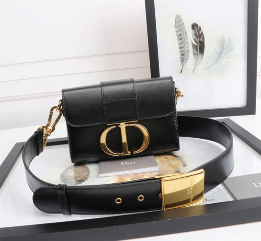 DIOR  Small 30 Montaigne Bag